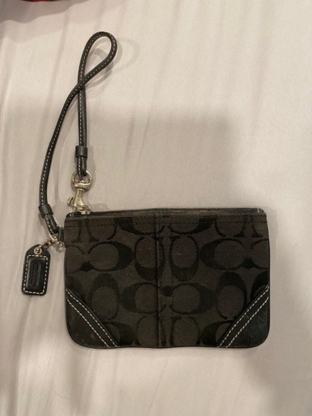 Coach Signature C Black Jacquard Wristlet Leather Trim Hangtag